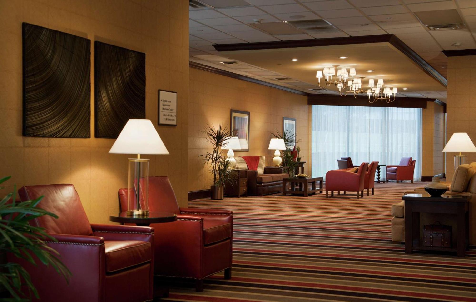 Doubletree By Hilton Cincinnati Airport Hebron Buitenkant foto